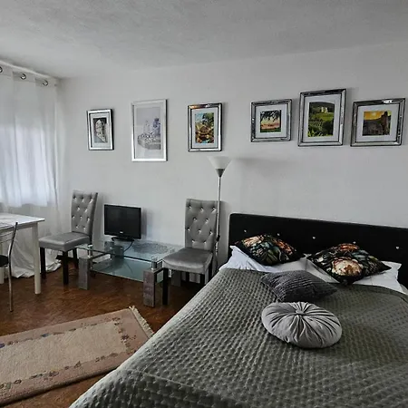 Ferienwohnung Bad Bergzabern Апартаменты *