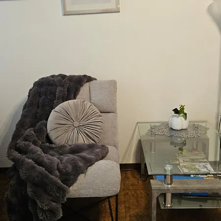 Апартаменты Ferienwohnung Bad Bergzabern Бад-Бергцаберн