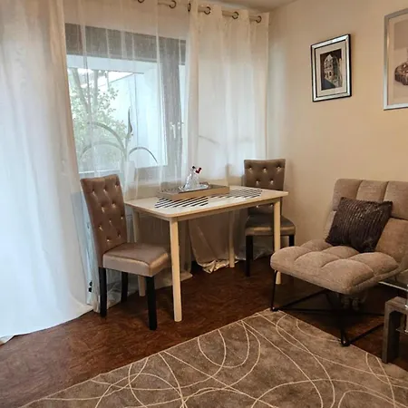 Ferienwohnung Bad Bergzabern * באד ברגזברן