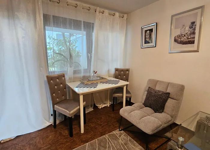 Apartment Ferienwohnung Bad Bergzabern *